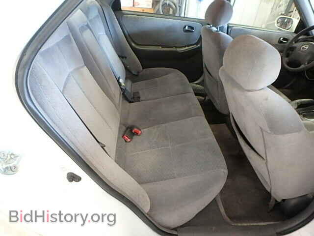 2000 MAZDA 626 - VIN: 1YVGF22C4Y5163839 - Фото 6