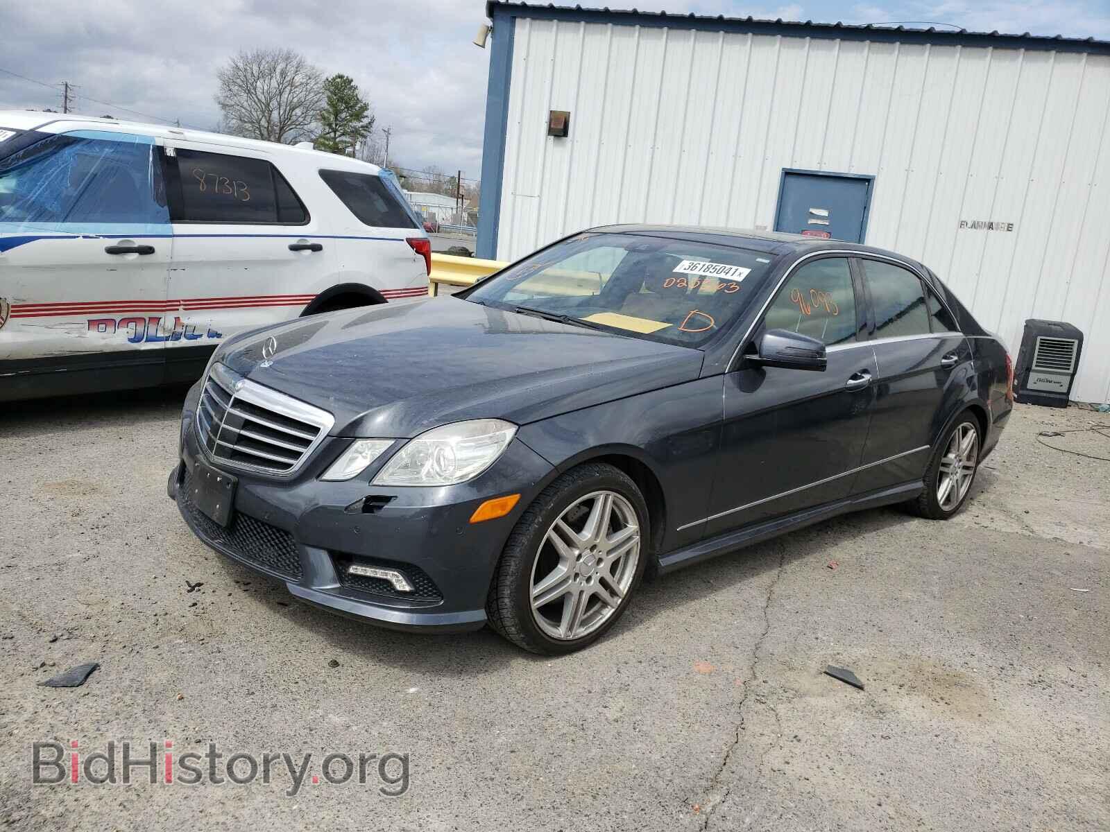2010 MERCEDES-BENZ E-CLASS - VIN: WDDHF7CB1AA025563 - Фото 2
