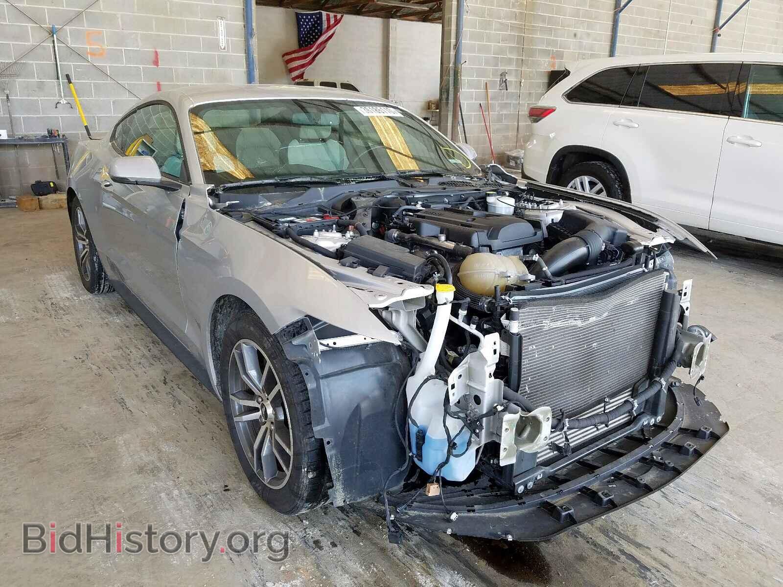 Photo 1FA6P8TH8F5373567 - FORD MUSTANG 2015