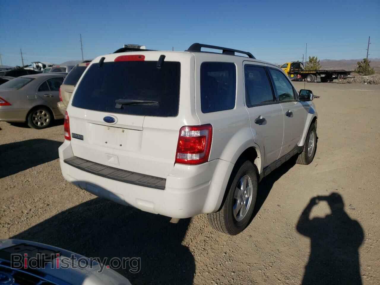 2010 FORD ESCAPE - VIN: 1FMCU9D78AKD20309 - Фото 4
