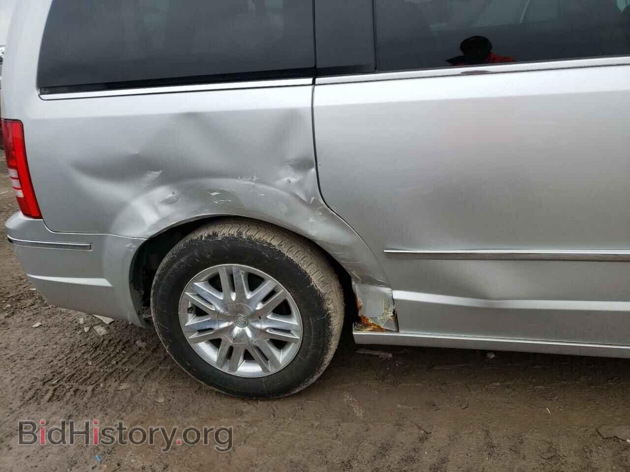 2008 CHRYSLER MINIVAN - VIN: 2A8HR64X48R663097 - Фото 9