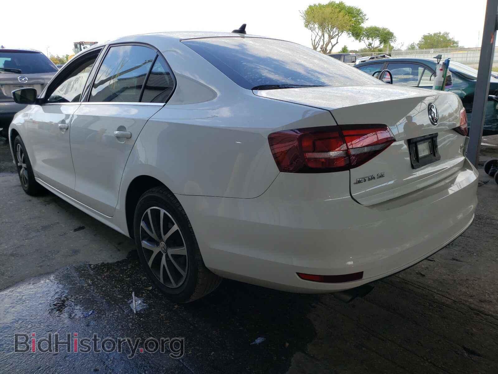 2017 VOLKSWAGEN JETTA - VIN: 3VWDB7AJ5HM399604 - Фото 3