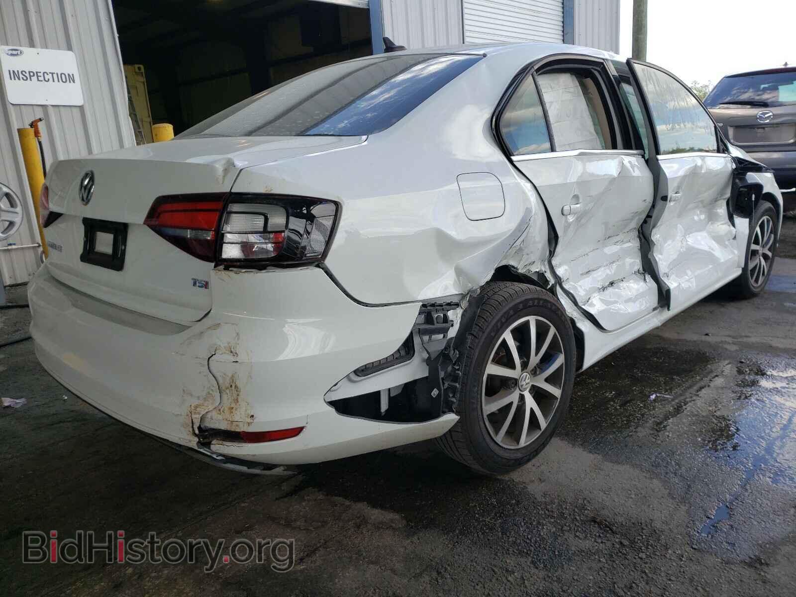 2017 VOLKSWAGEN JETTA - VIN: 3VWDB7AJ5HM399604 - Фото 4