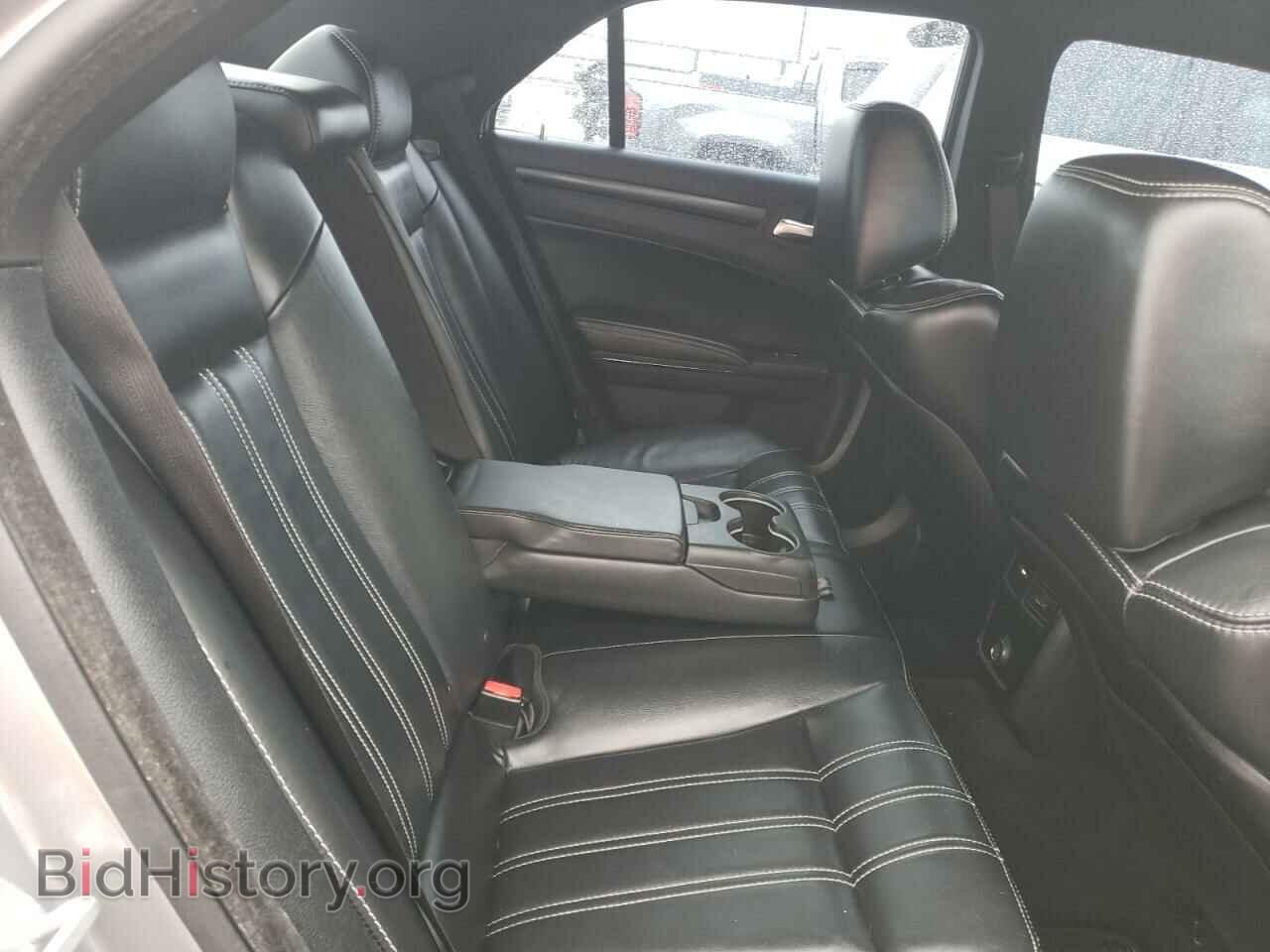 2014 CHRYSLER 300 - VIN: 2C3CCABG6EH118758 - Фото 10