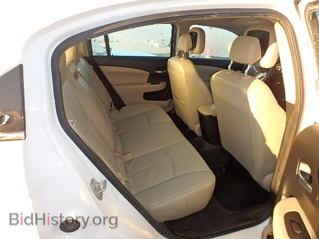 2013 CHRYSLER 200 - VIN: 1C3CCBCG1DN570739 - Фото 6