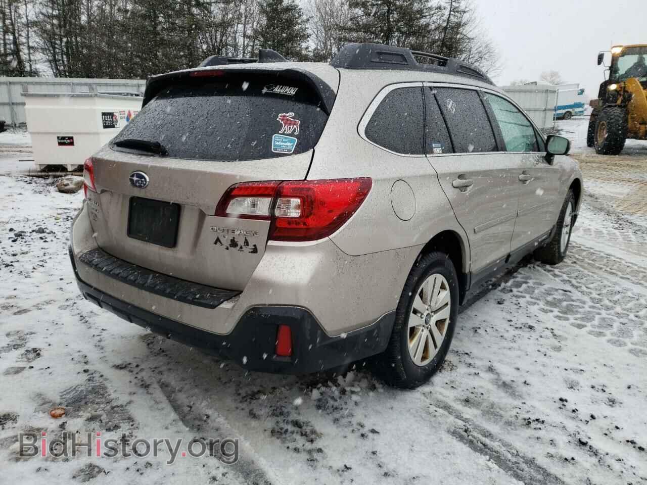 2019 SUBARU OUTBACK - VIN: 4S4BSAHC7K3235628 - Фото 3