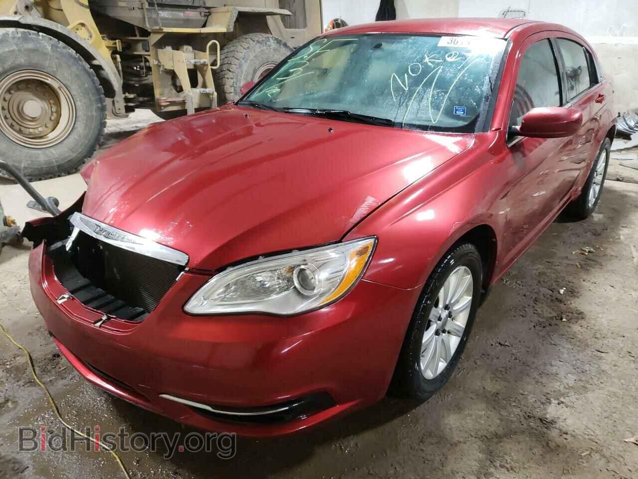 2013 CHRYSLER 200 - VIN: 1C3CCBBB4DN578775 - Фото 2