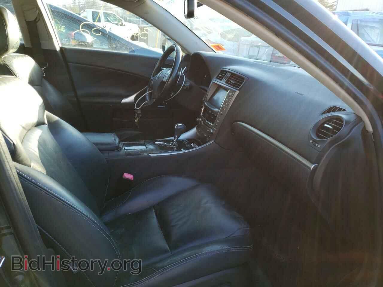 2011 LEXUS IS - VIN: JTHCF5C26B5045602 - Фото 5