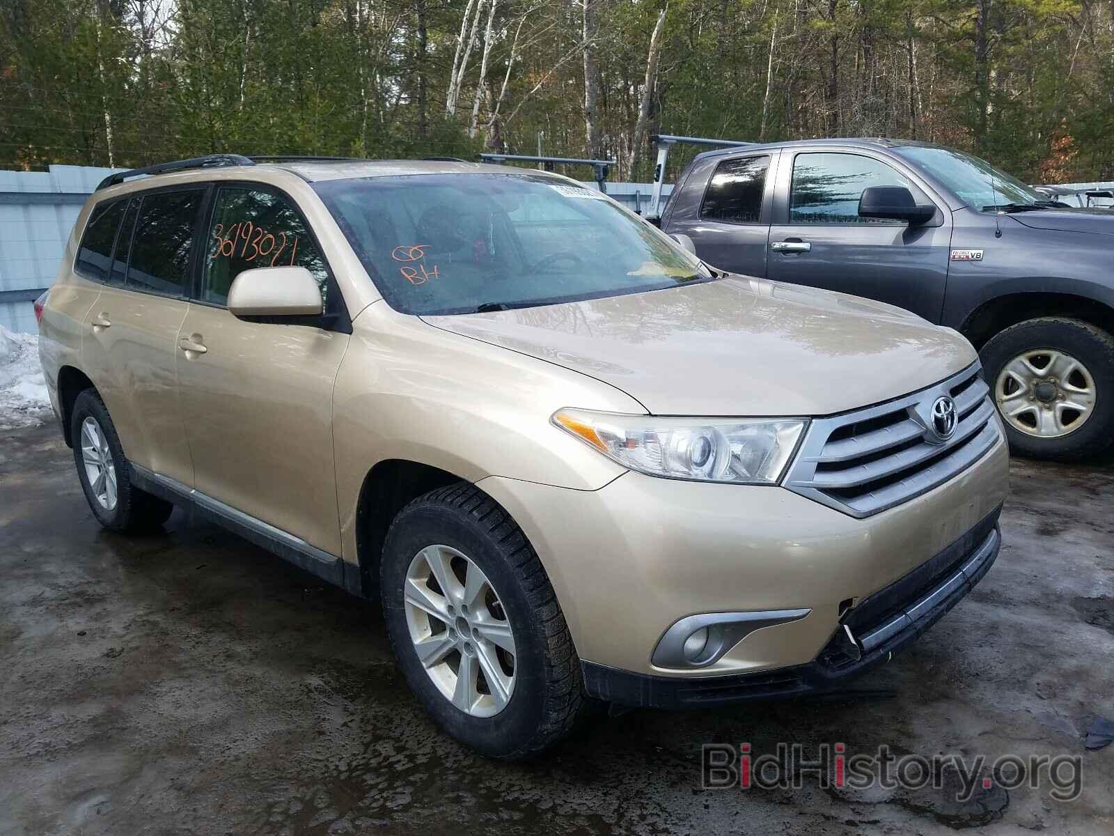 Фотография 5TDBK3EH2BS051079 - TOYOTA HIGHLANDER 2011