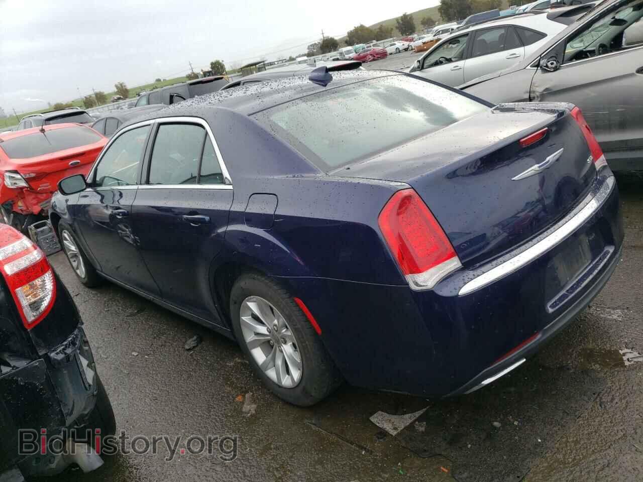 2015 CHRYSLER 300 - VIN: 2C3CCAAG8FH930999 - Фото 2