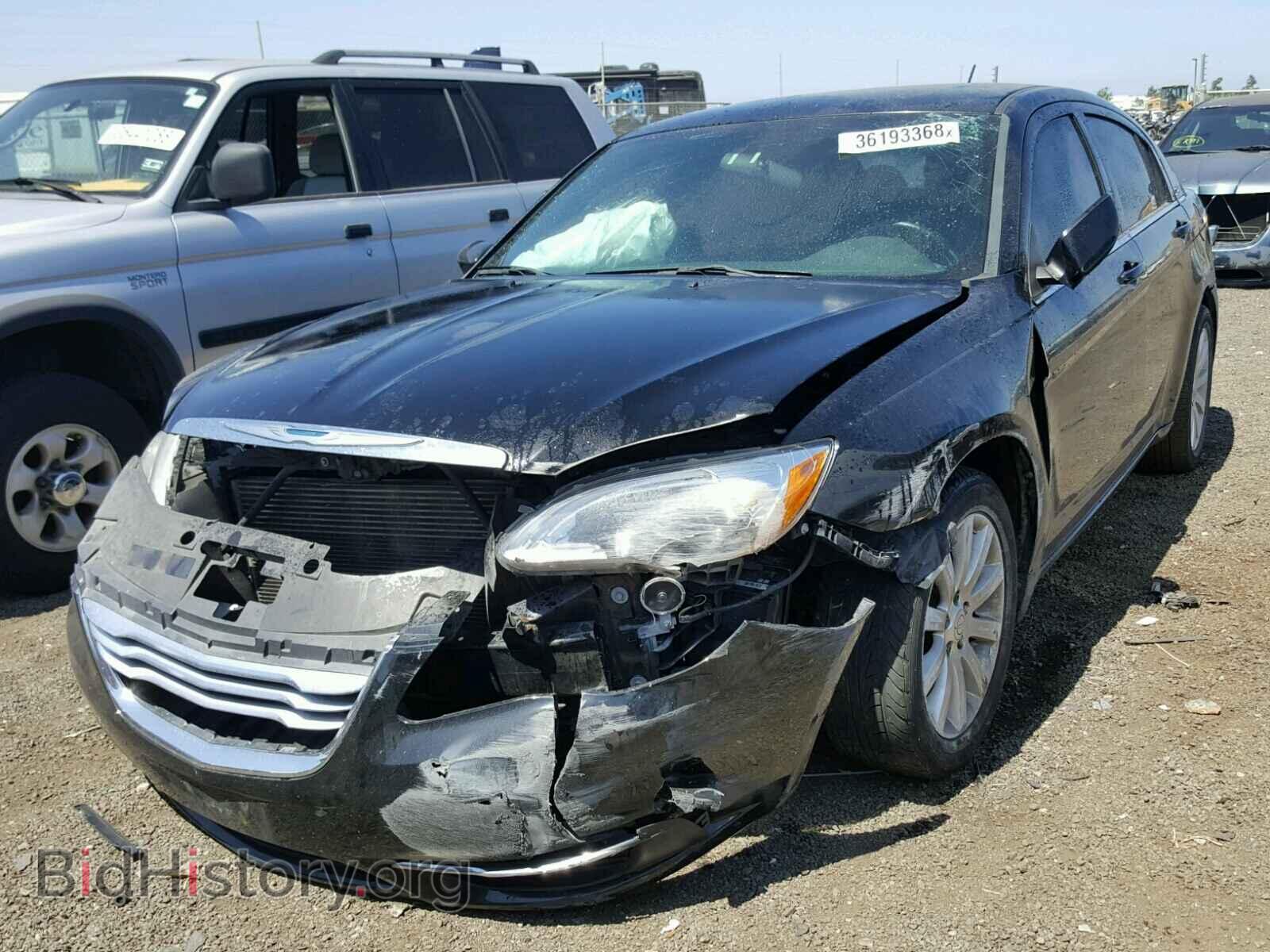 2013 CHRYSLER 200 - VIN: 1C3CCBBG6DN607995 - Фото 2