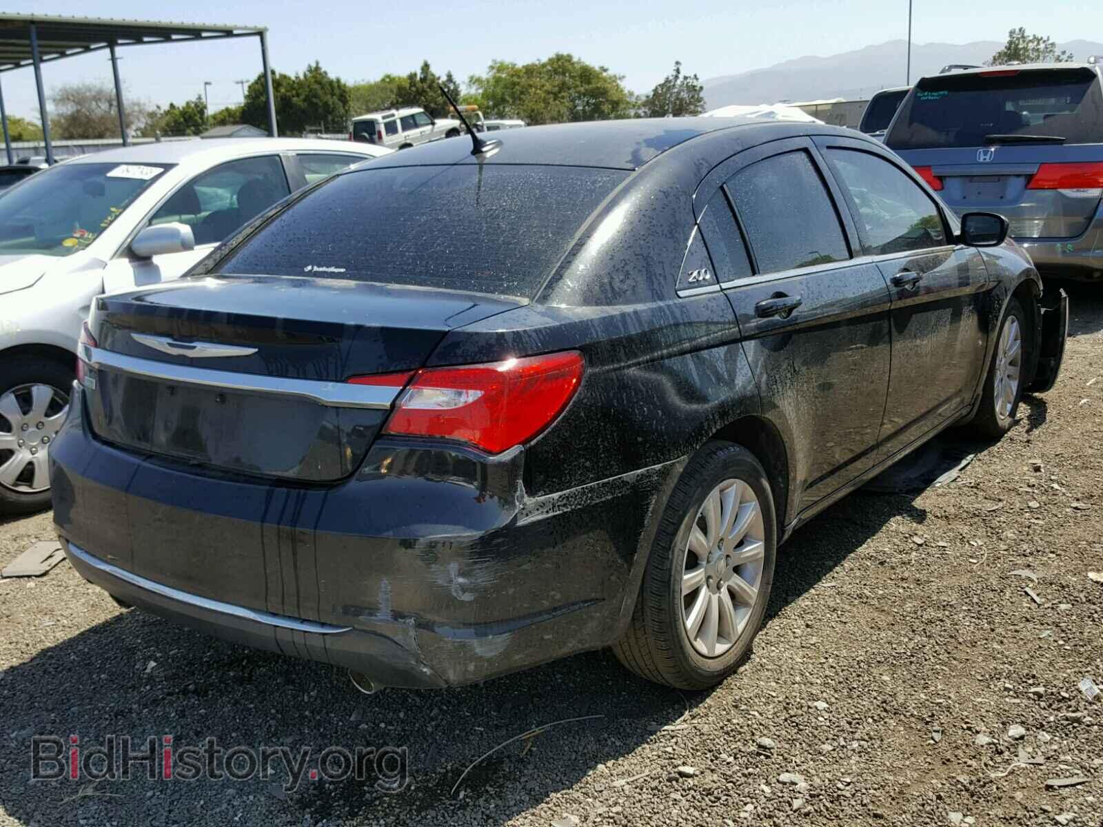 2013 CHRYSLER 200 - VIN: 1C3CCBBG6DN607995 - Фото 4