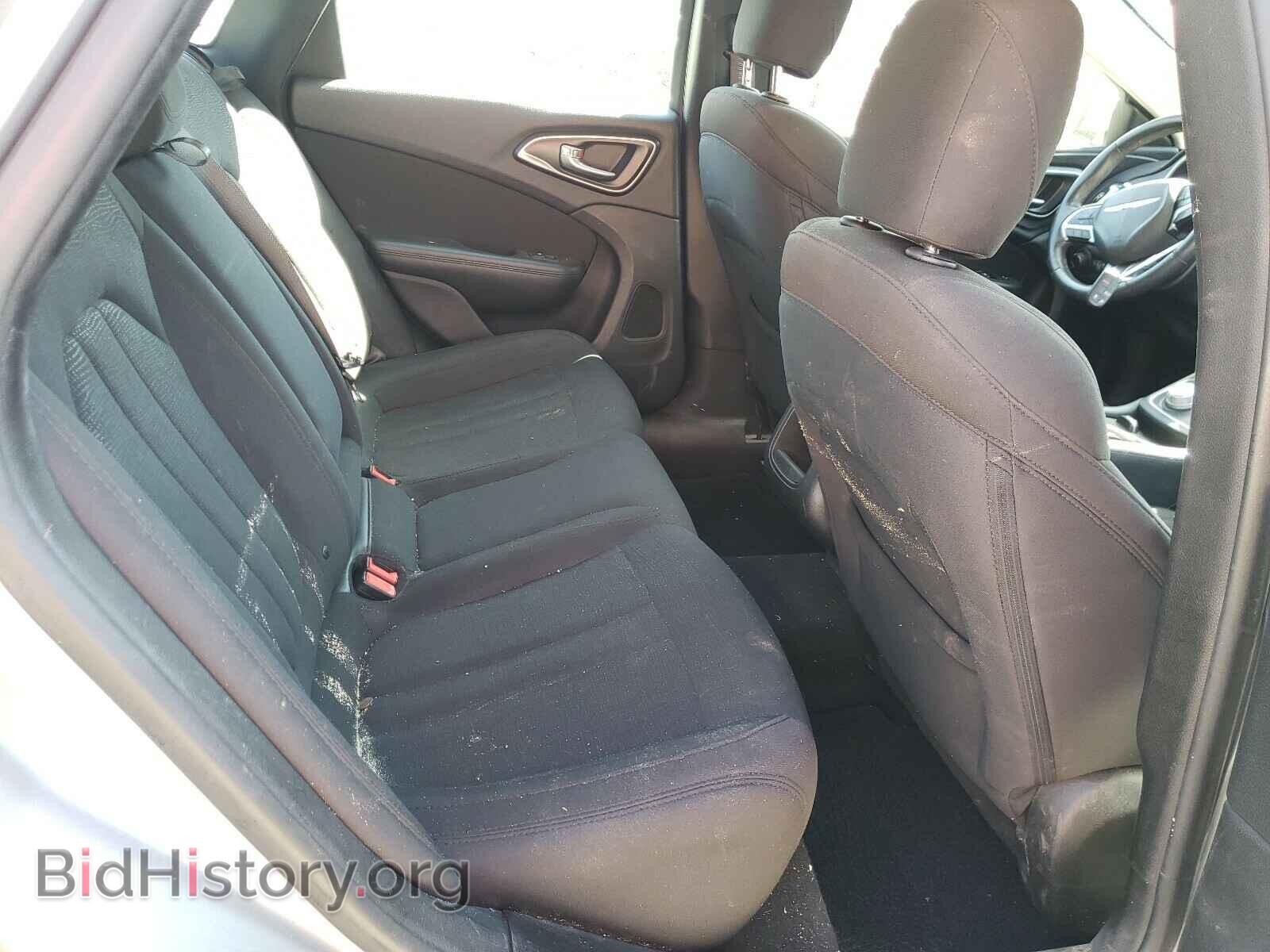 2015 CHRYSLER 200 - VIN: 1C3CCCAB9FN725117 - Фото 6