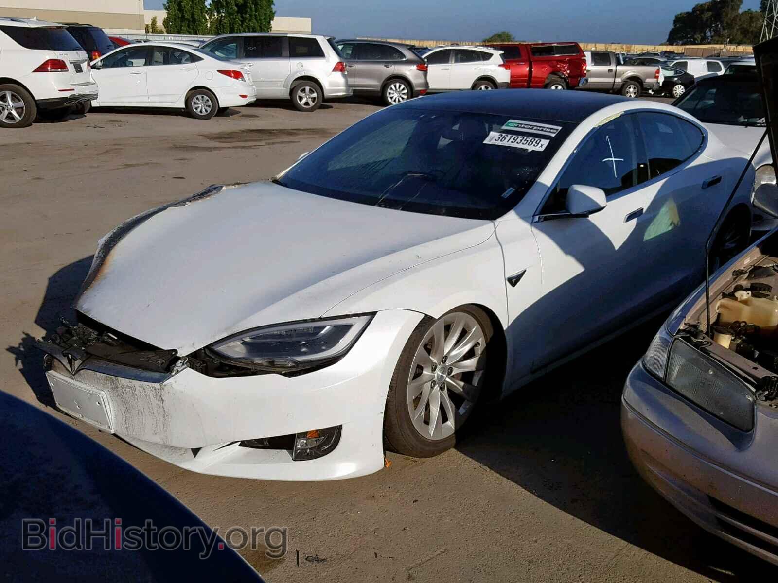 2018 TESLA MODEL S - VIN: 5YJSA1E21JF266751 - Фото 2