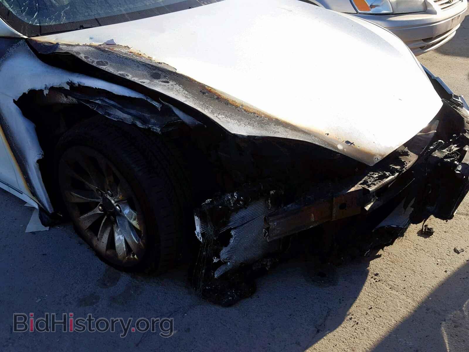 2018 TESLA MODEL S - VIN: 5YJSA1E21JF266751 - Фото 9