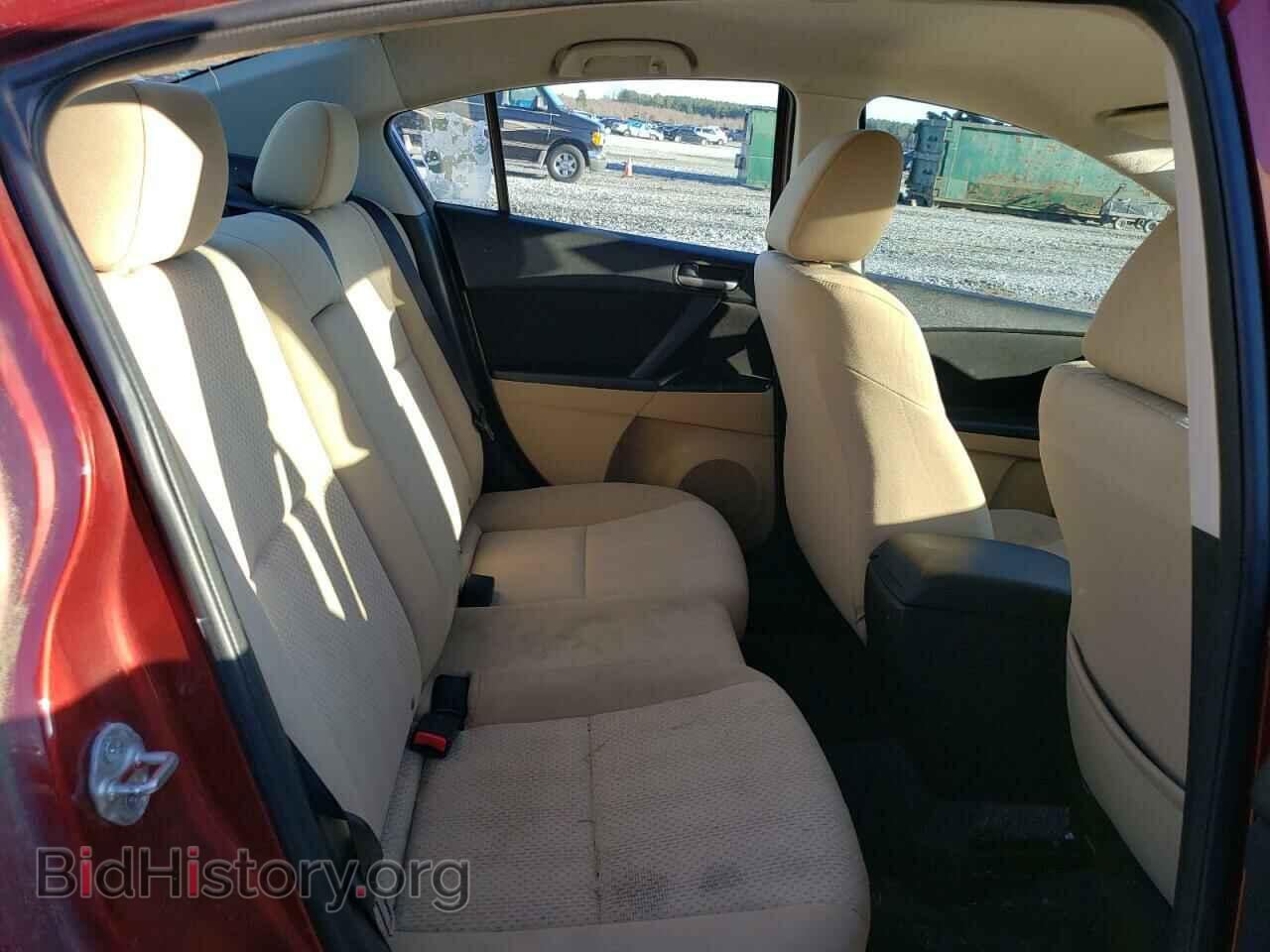 2011 MAZDA 3 - VIN: JM1BL1VG9B1395529 - Фото 10
