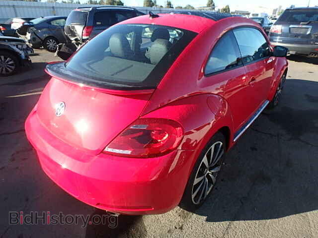 2013 VOLKSWAGEN BEETLE - VIN: 3VWVA7AT3DM623035 - Фото 4