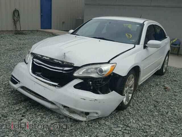 2013 CHRYSLER 200 - VIN: 1C3CCBBBXDN715086 - Фото 2