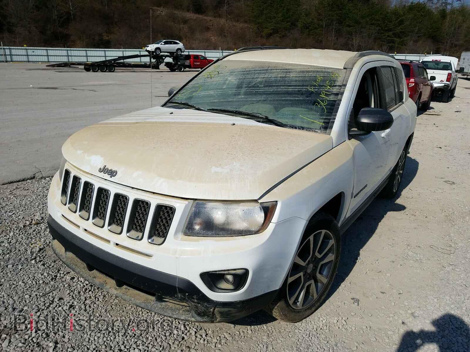 2016 JEEP COMPASS - VIN: 1C4NJDBB4GD687348 - Фото 2