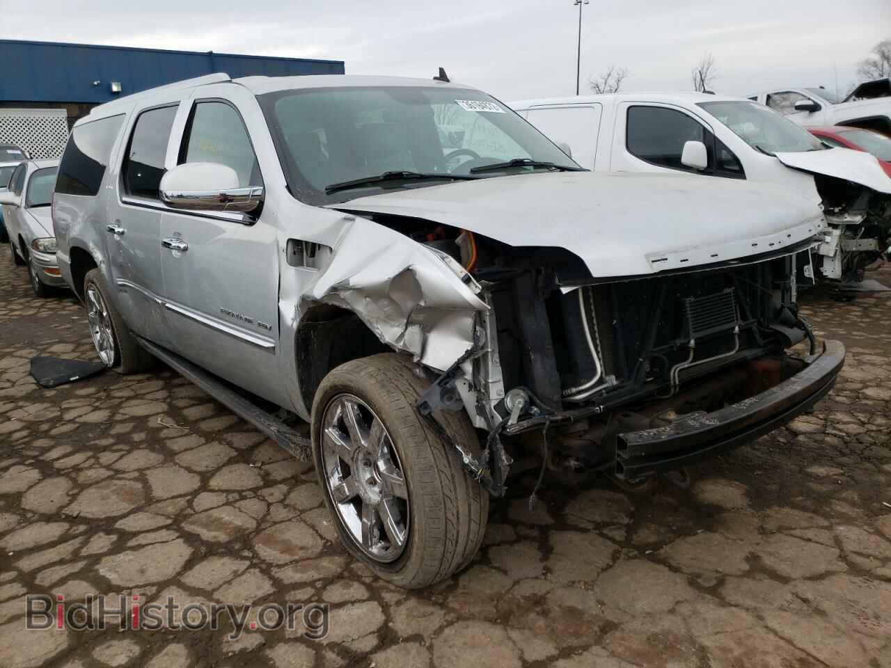 Photo 1GYS4JEF0BR181996 - CADILLAC ESCALADE 2011