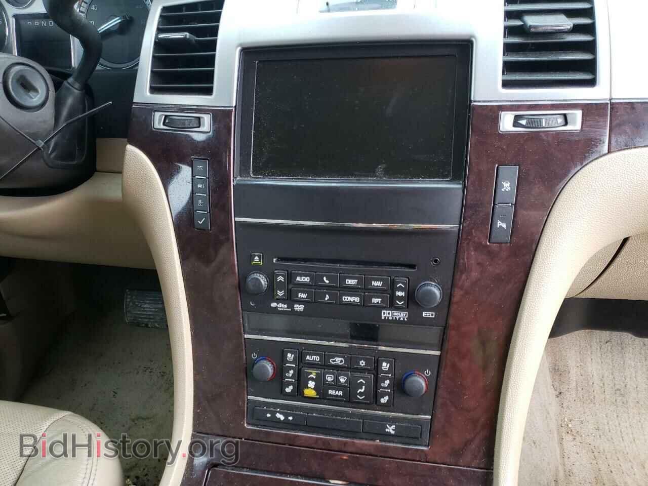 2011 CADILLAC ESCALADE - VIN: 1GYS4JEF0BR181996 - Фото 9