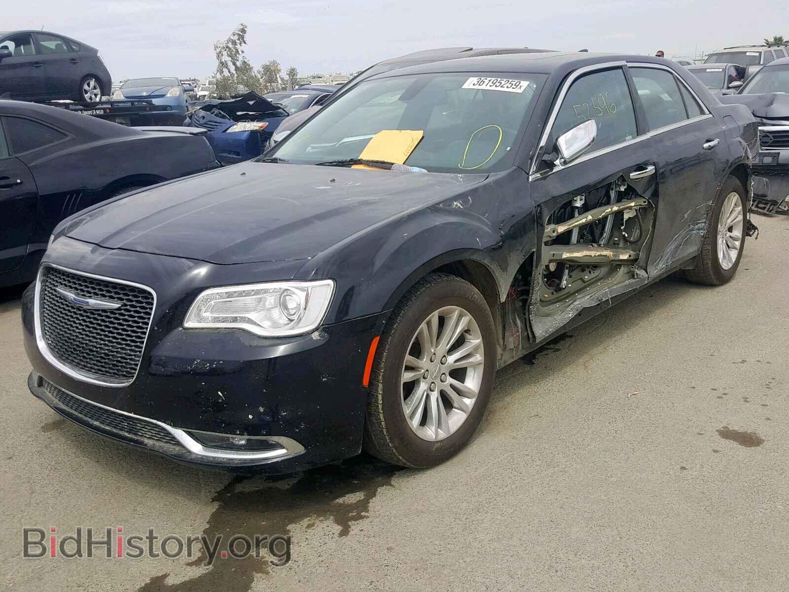 2017 CHRYSLER 300 - VIN: 2C3CCAEG3HH566343 - Фото 2