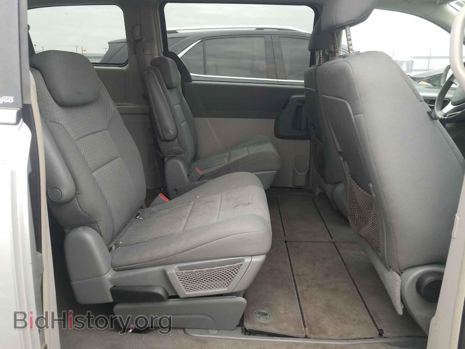 2009 CHRYSLER MINIVAN - VIN: 2A8HR44E29R607003 - Фото 6