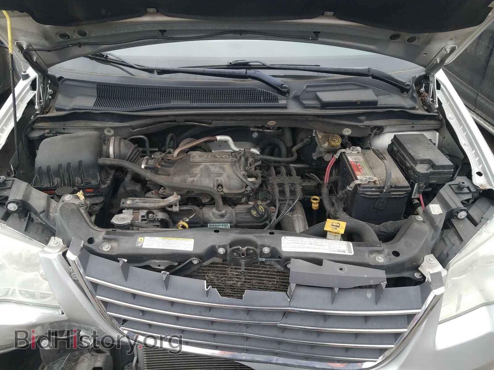 2009 CHRYSLER MINIVAN - VIN: 2A8HR44E29R607003 - Фото 7