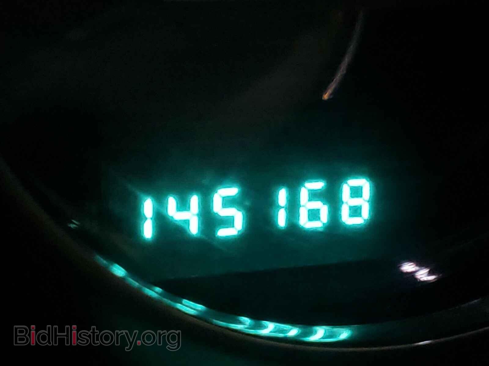 2011 CHRYSLER 200 - VIN: 1C3BC1FB7BN500536 - Фото 8
