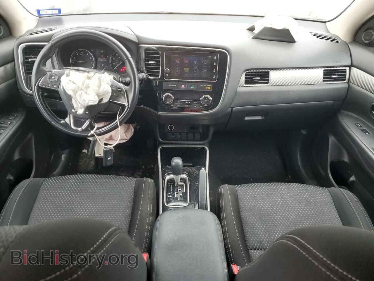 2017 MITSUBISHI OUTLANDER - VIN: JA4AD3A33HZ064022 - Фото 8
