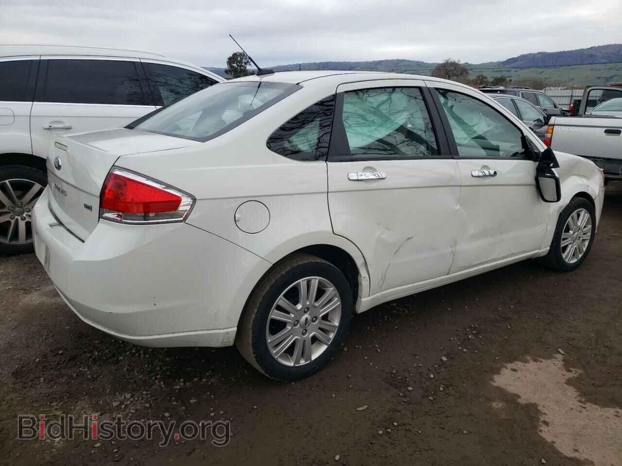 2011 FORD FOCUS - VIN: 1FAHP3HN0BW203072 - Фото 3