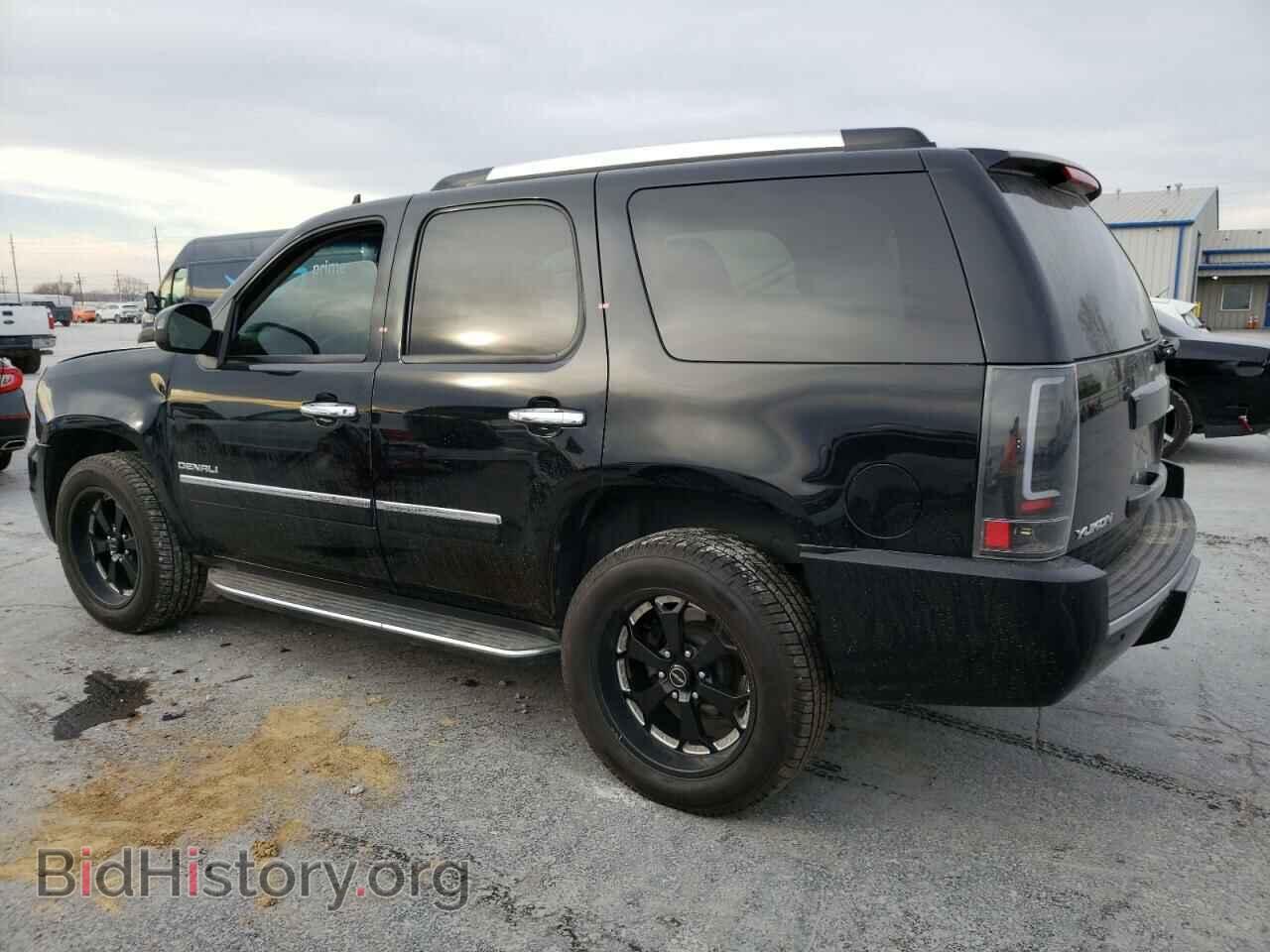 2013 GMC YUKON - VIN: 1GKS2EEF3DR237858 - Фото 2