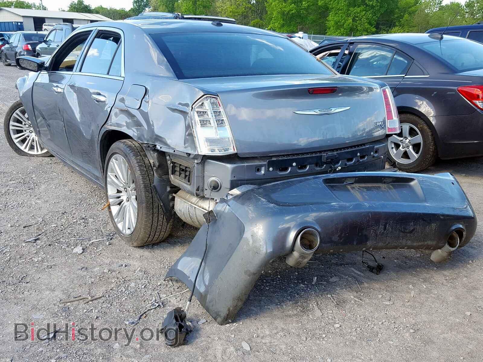 2011 CHRYSLER 300 - VIN: 2C3CA6CT0BH582574 - Фото 3