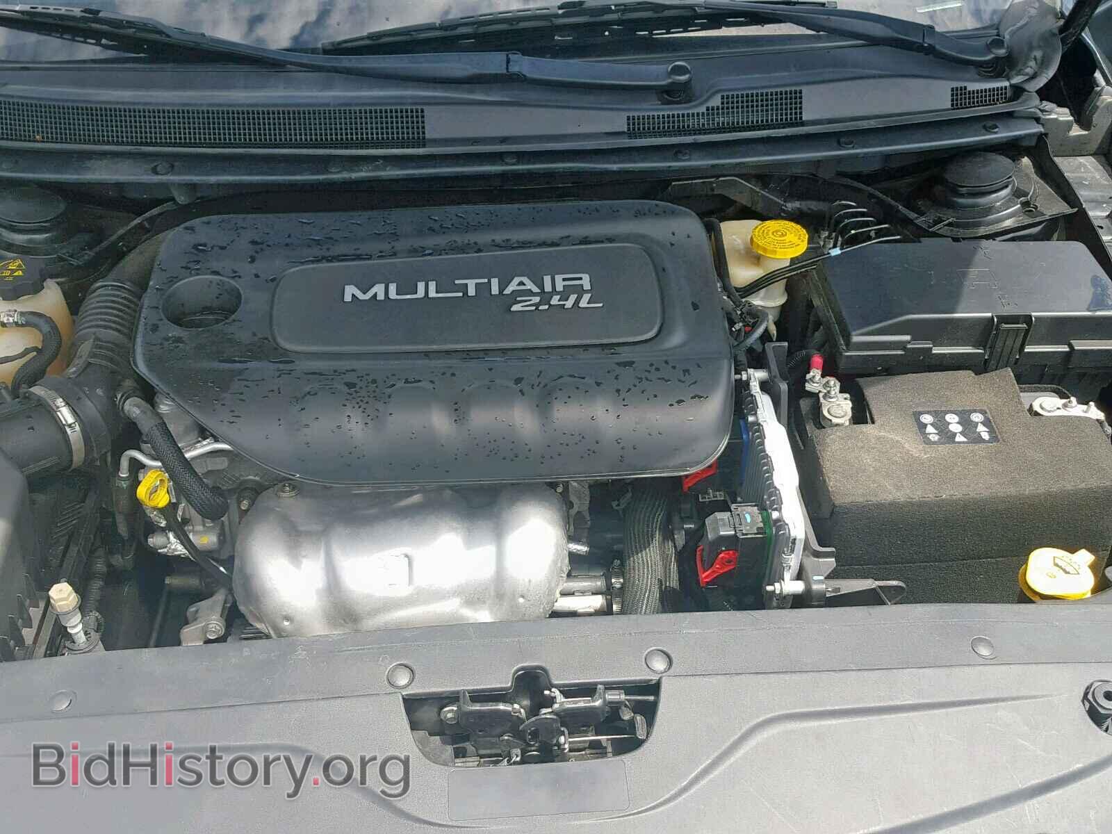2016 CHRYSLER 200 - VIN: 1C3CCCAB3GN132001 - Photo 7