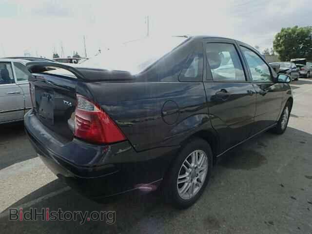 2005 FORD FOCUS - VIN: 1FAFP34N35W202516 - Фото 4