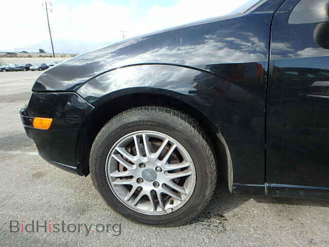 2005 FORD FOCUS - VIN: 1FAFP34N35W202516 - Фото 10