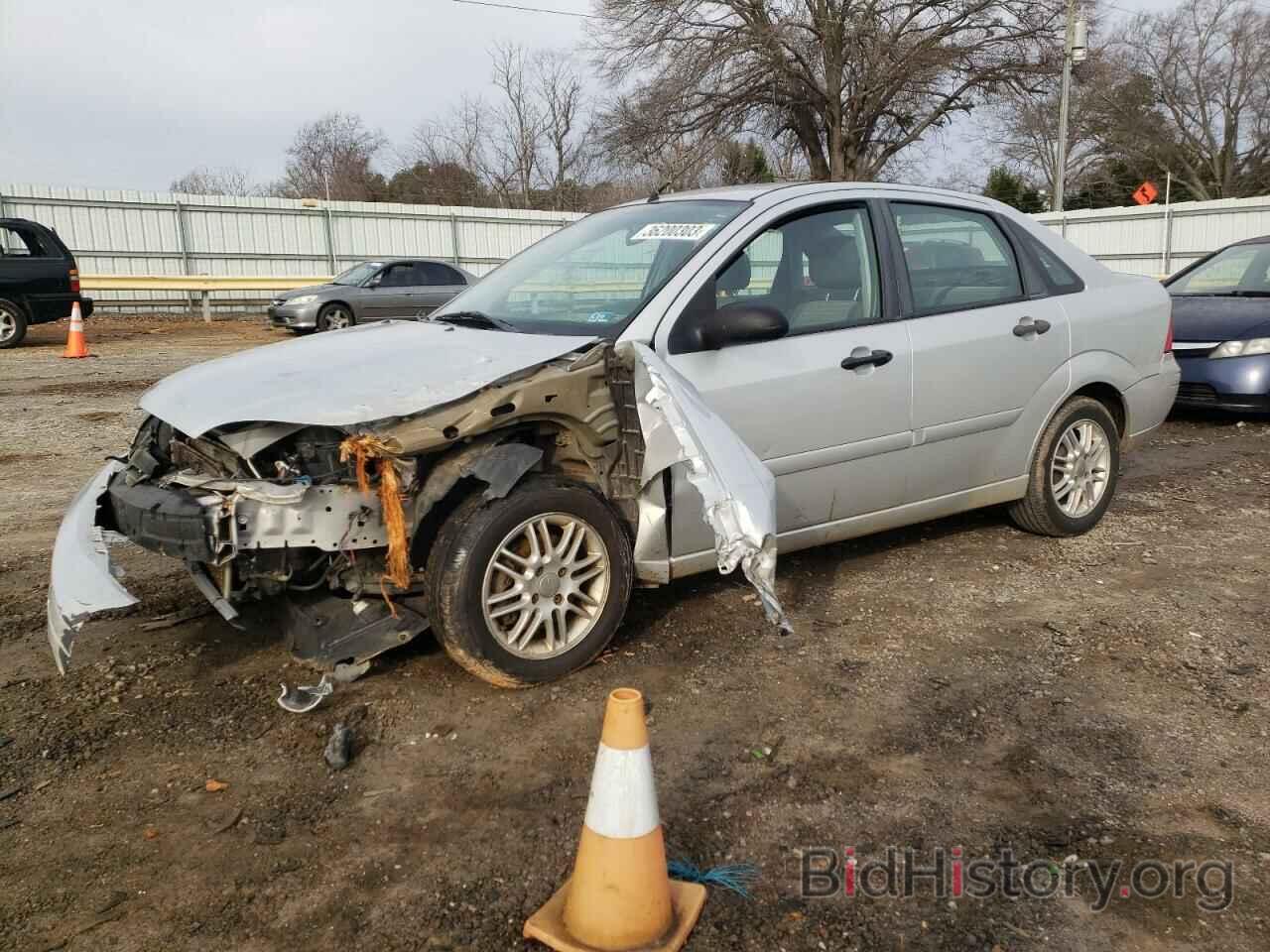 Photo 1FAFP34N37W311352 - FORD FOCUS 2007