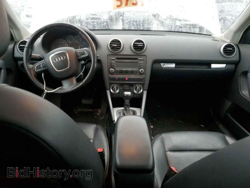 2012 Audi A3 (VIN WAUKFAFM8CA005532) — фото 8 из 12