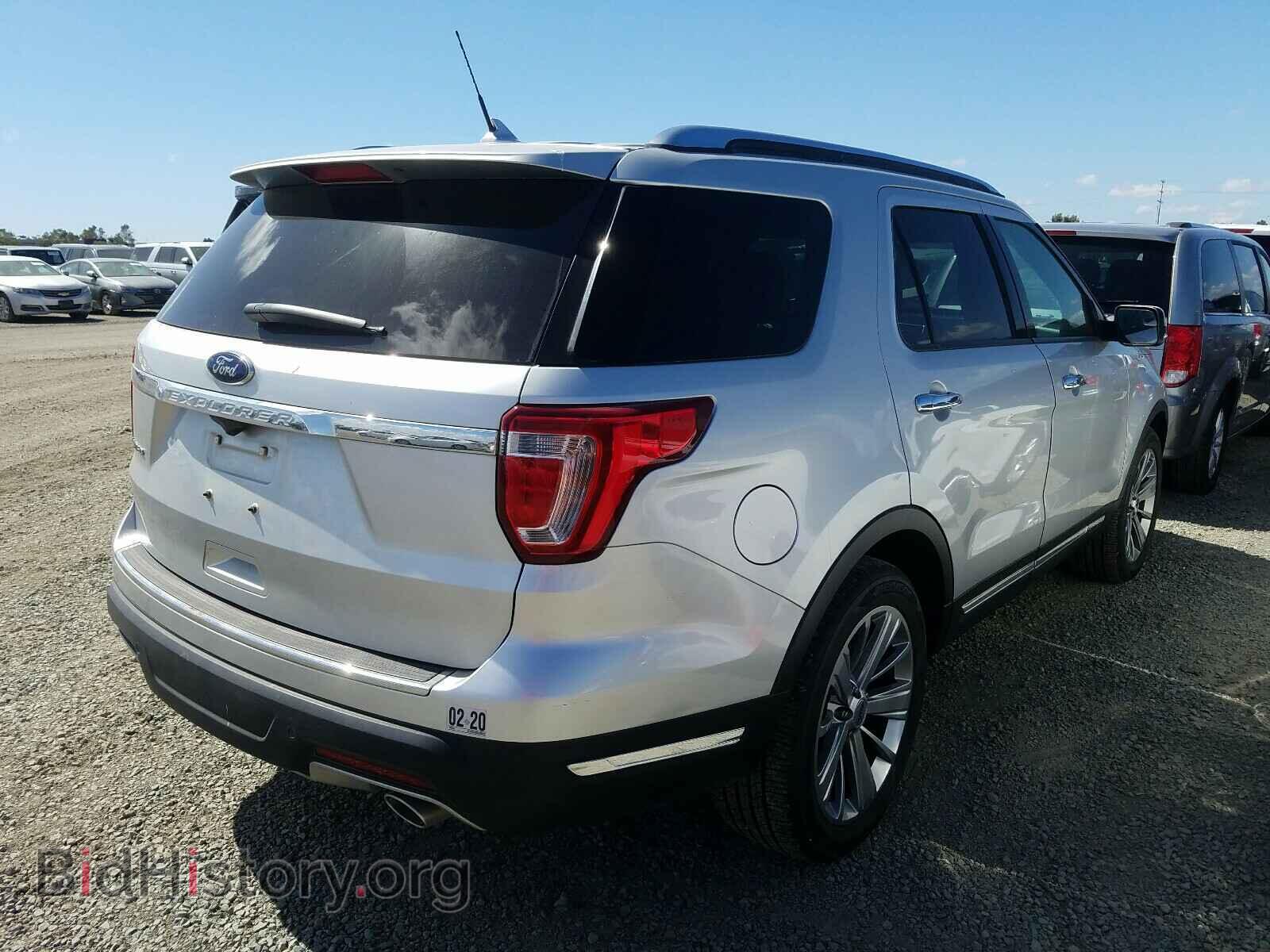 2018 FORD EXPLORER - VIN: 1FM5K7F83JGA28093 - Фото 4