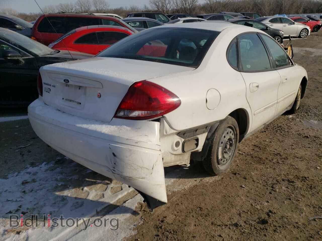 2006 FORD TAURUS - VIN: 1FAFP53UX6A166200 - Фото 4