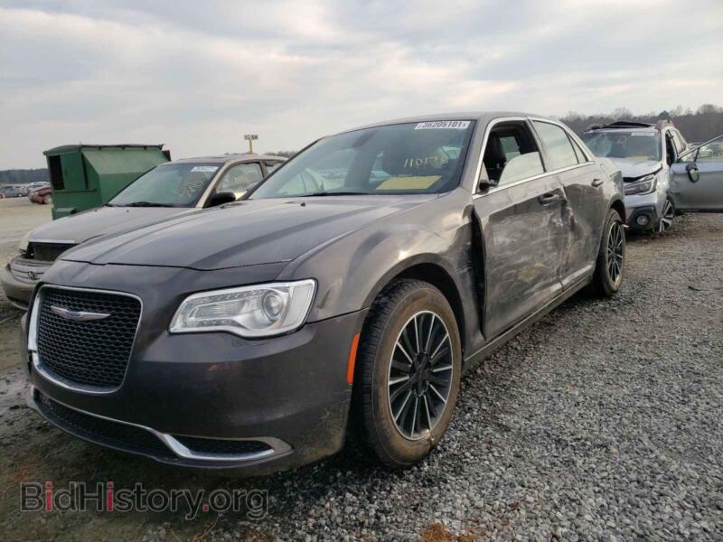 2017 Chrysler 300 300 Limite (VIN 2C3CCARG7HH571393) — фото 1 из 7, Copart, повреждение: бок