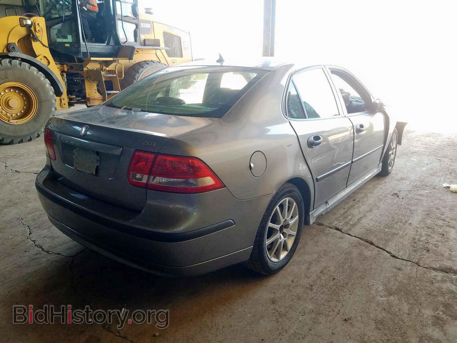 2004 SAAB 9 3 - VIN: YS3FD49Y041022281 - Photo 4