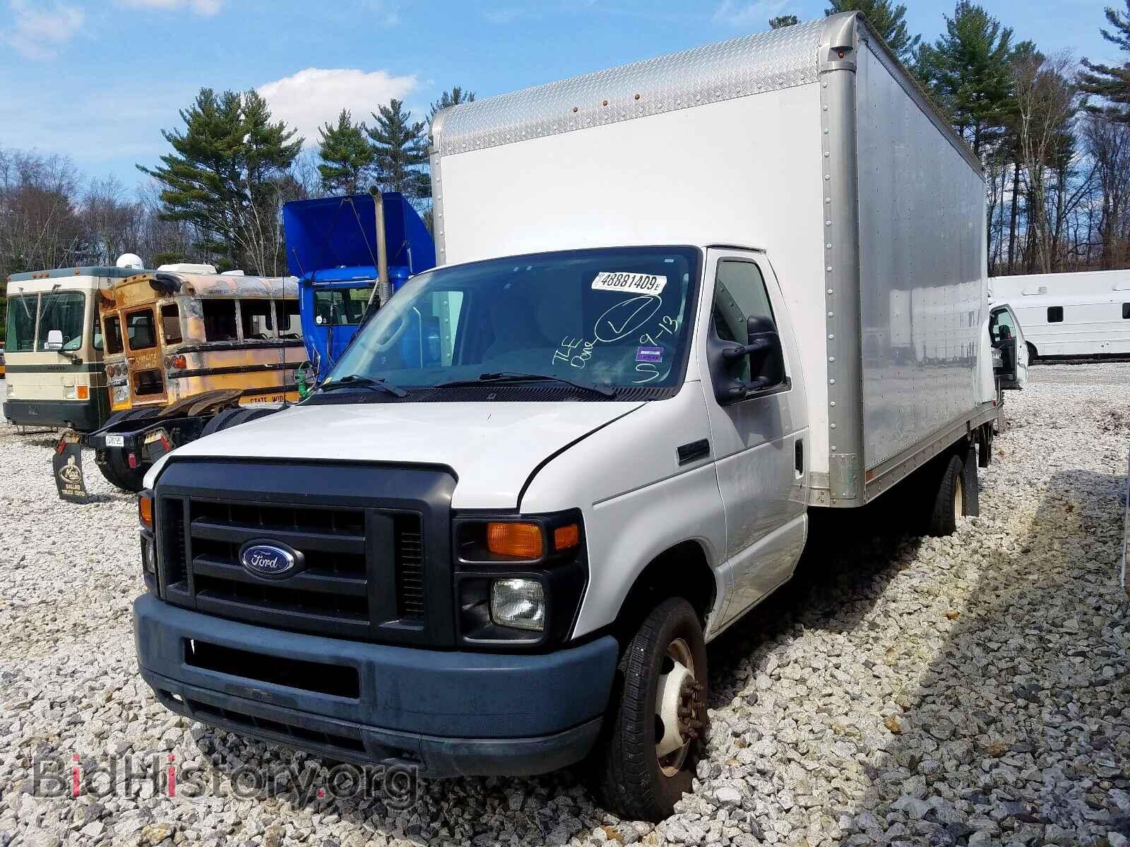 2012 FORD ECONOLINE - VIN: 1FDXE4FS3CDA07789 - Photo 2
