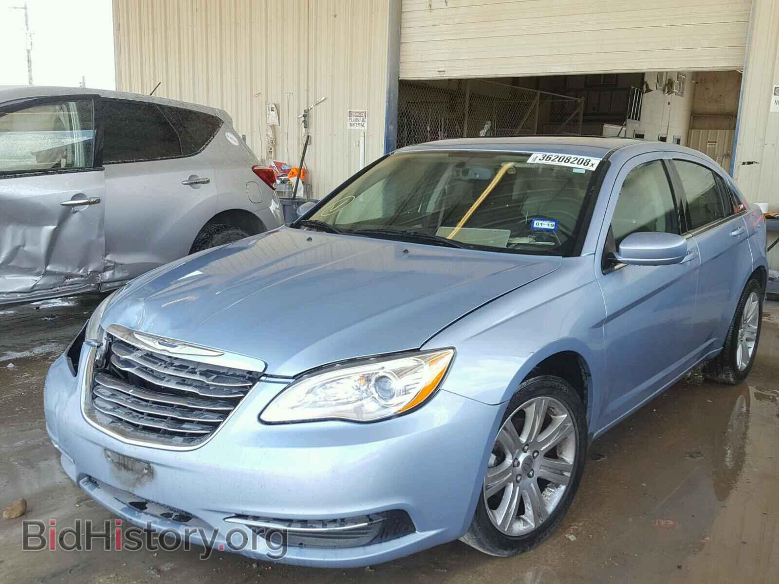 2012 CHRYSLER 200 - VIN: 1C3CCBBB8CN330897 - Фото 2