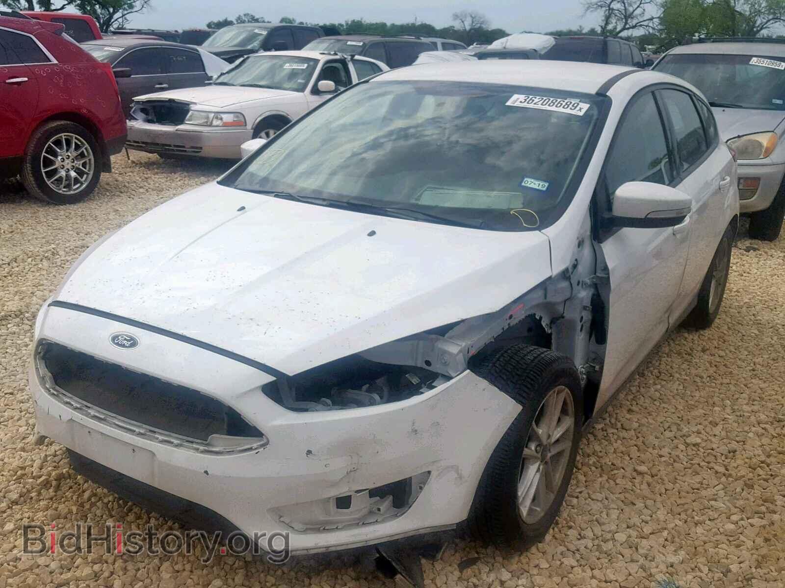 2016 FORD FOCUS SE - VIN: 1FADP3K2XGL345550 - Фото 2