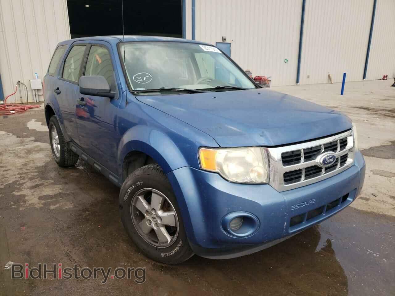Photo 1FMCU0C70AKA69332 - FORD ESCAPE 2010