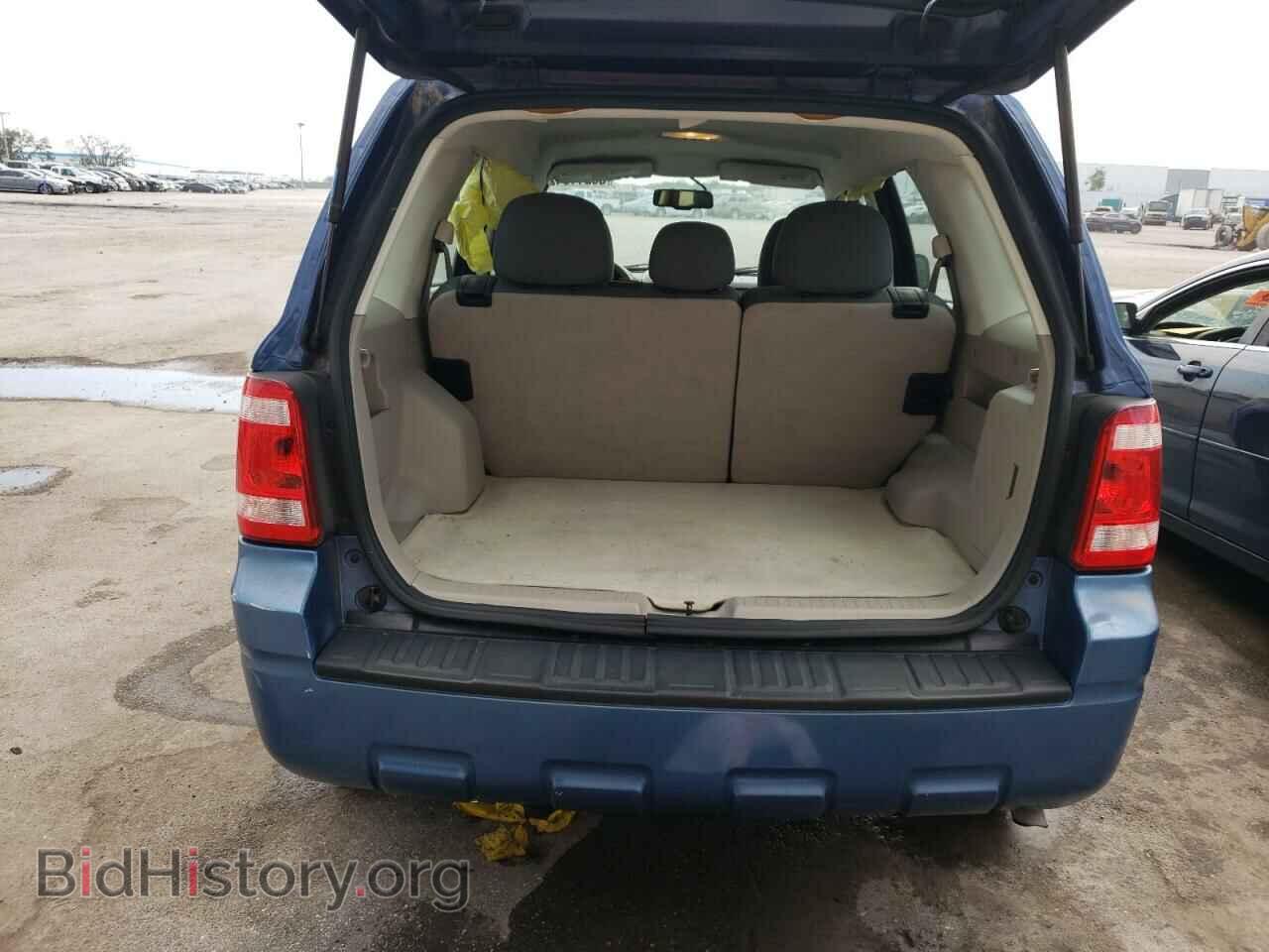 2010 FORD ESCAPE - VIN: 1FMCU0C70AKA69332 - Фото 9