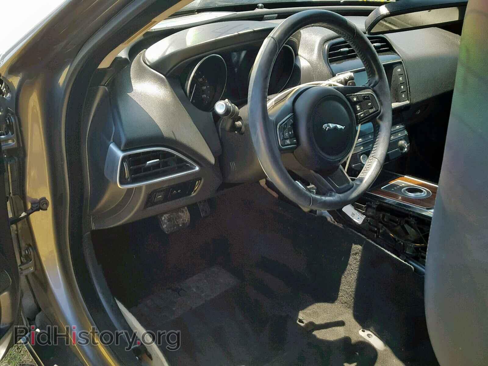 2017 JAGUAR XE - VIN: SAJAE4BV3HA975962 - Фото 8