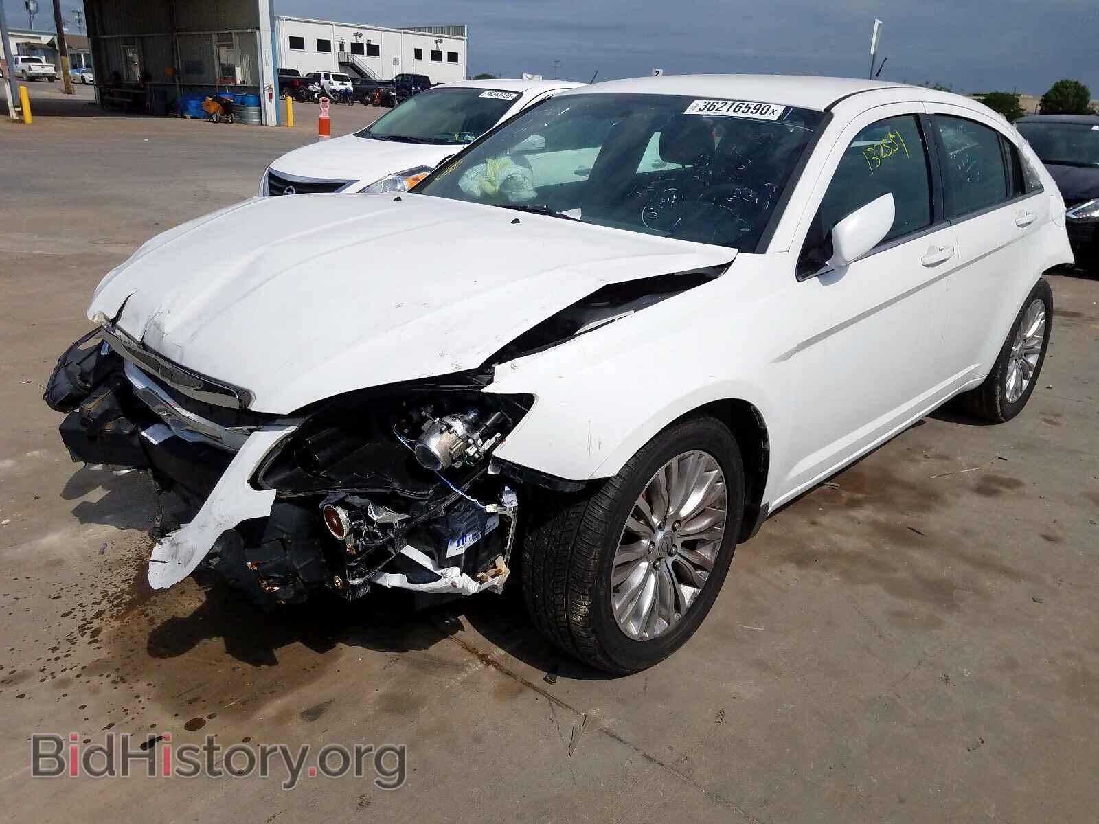 2013 CHRYSLER 200 - VIN: 1C3CCBAB6DN685683 - Photo 2