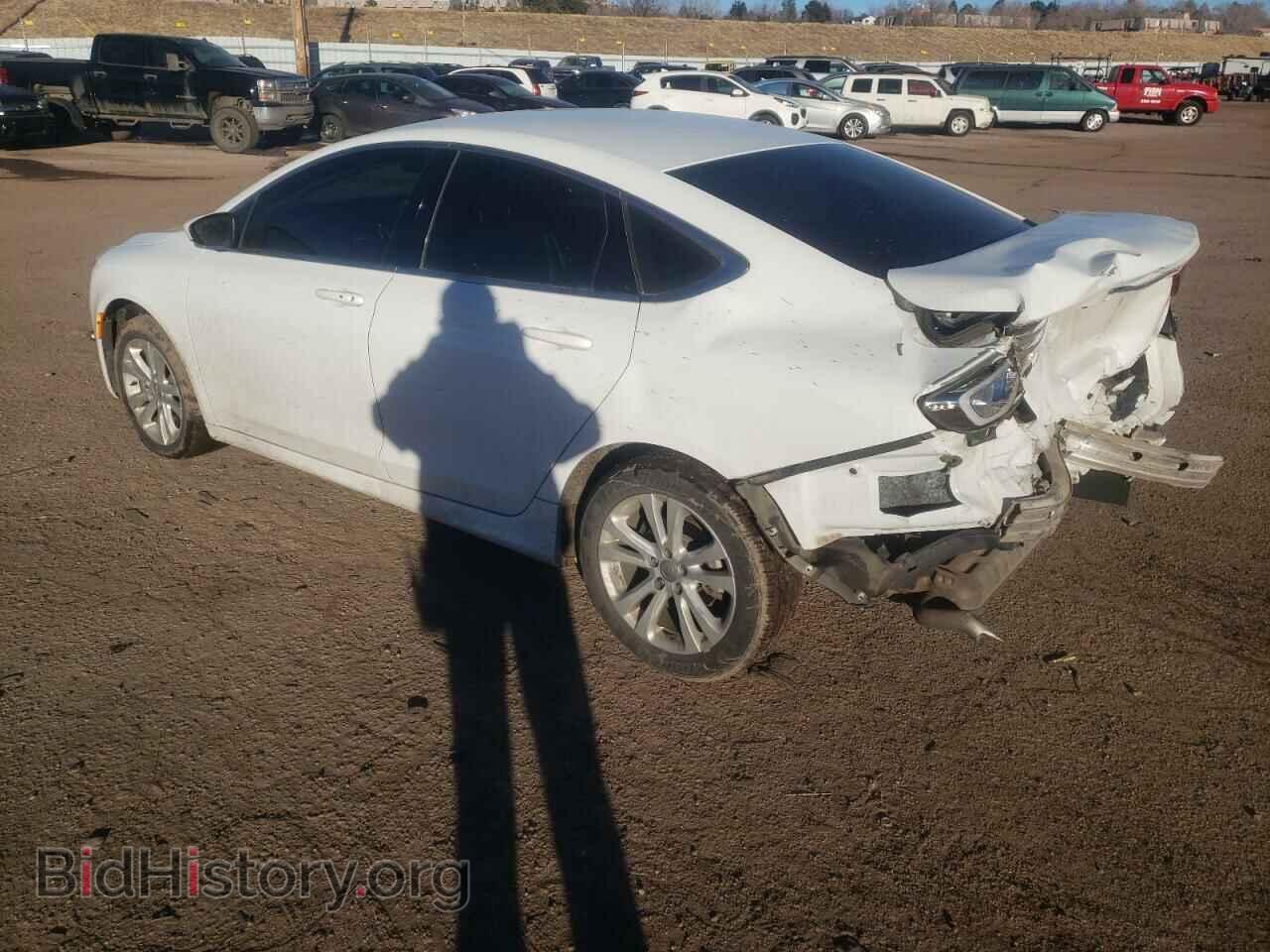 2015 CHRYSLER 200 - VIN: 1C3CCCAB9FN755928 - Фото 2